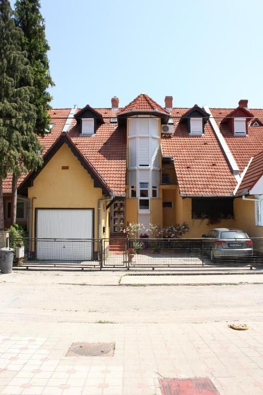 Abigel Vendeghaz Otel Harkány Dış mekan fotoğraf