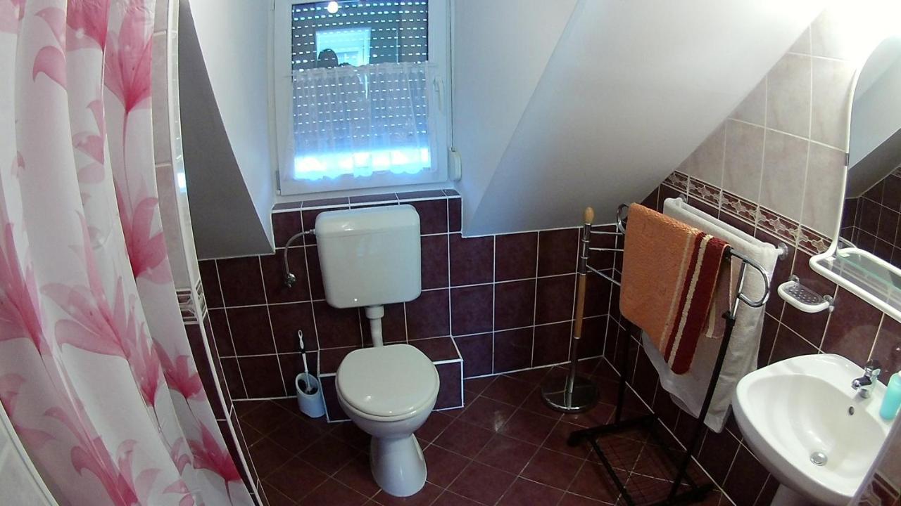 Abigel Vendeghaz Otel Harkány Dış mekan fotoğraf
